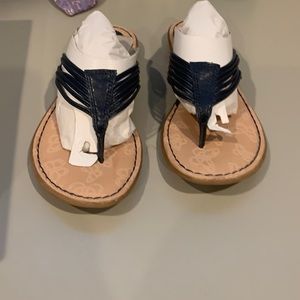 Born BOC navy sandals - new never worn